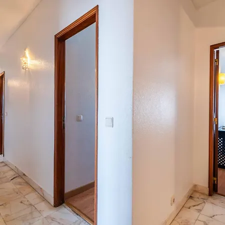 Casa Cerro Branco * Αλμπουφέιρα